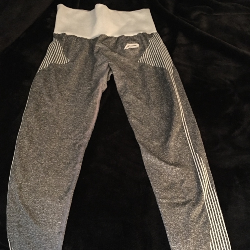 Women’s size xs pursue fitness leggings